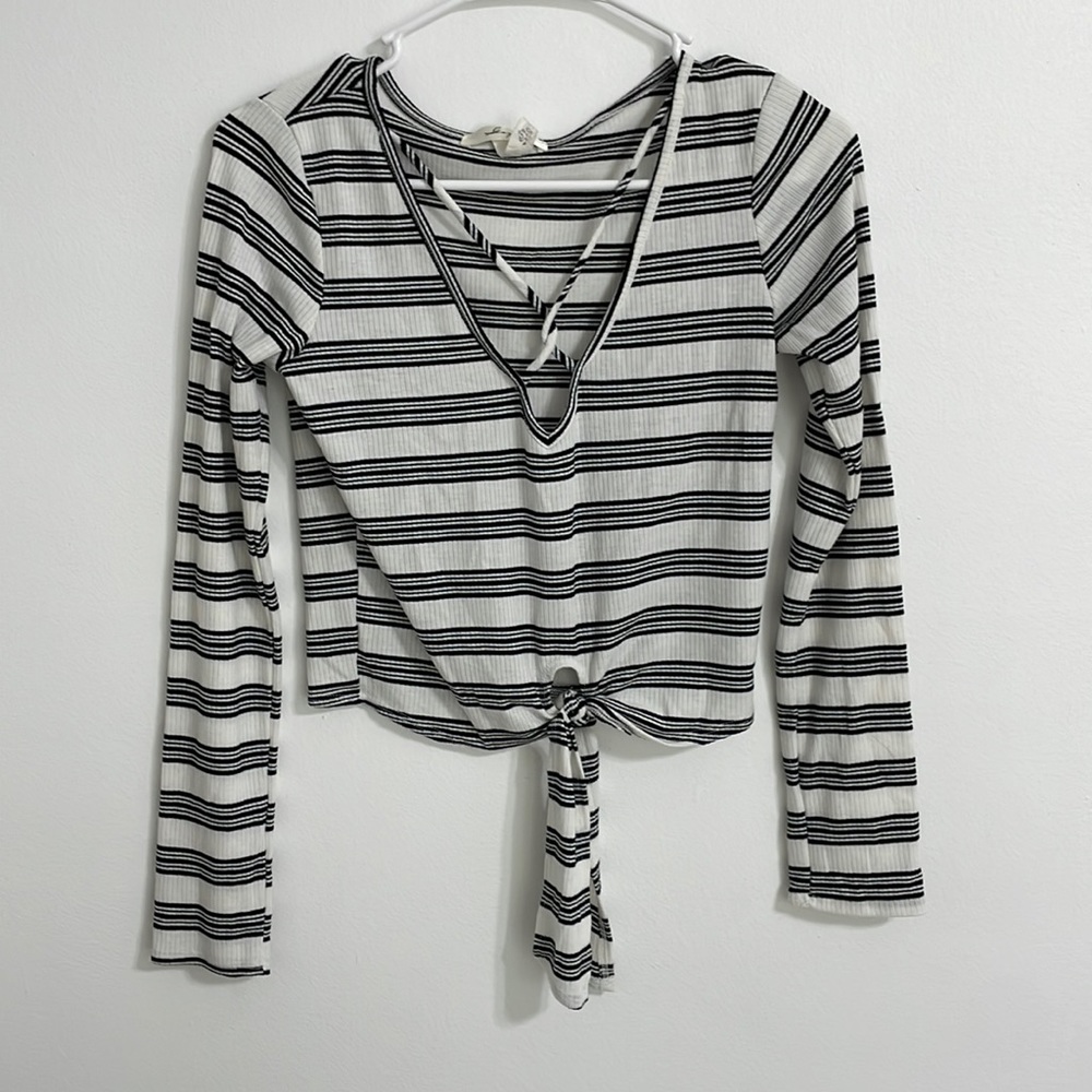 Black and white striped cropped sweater